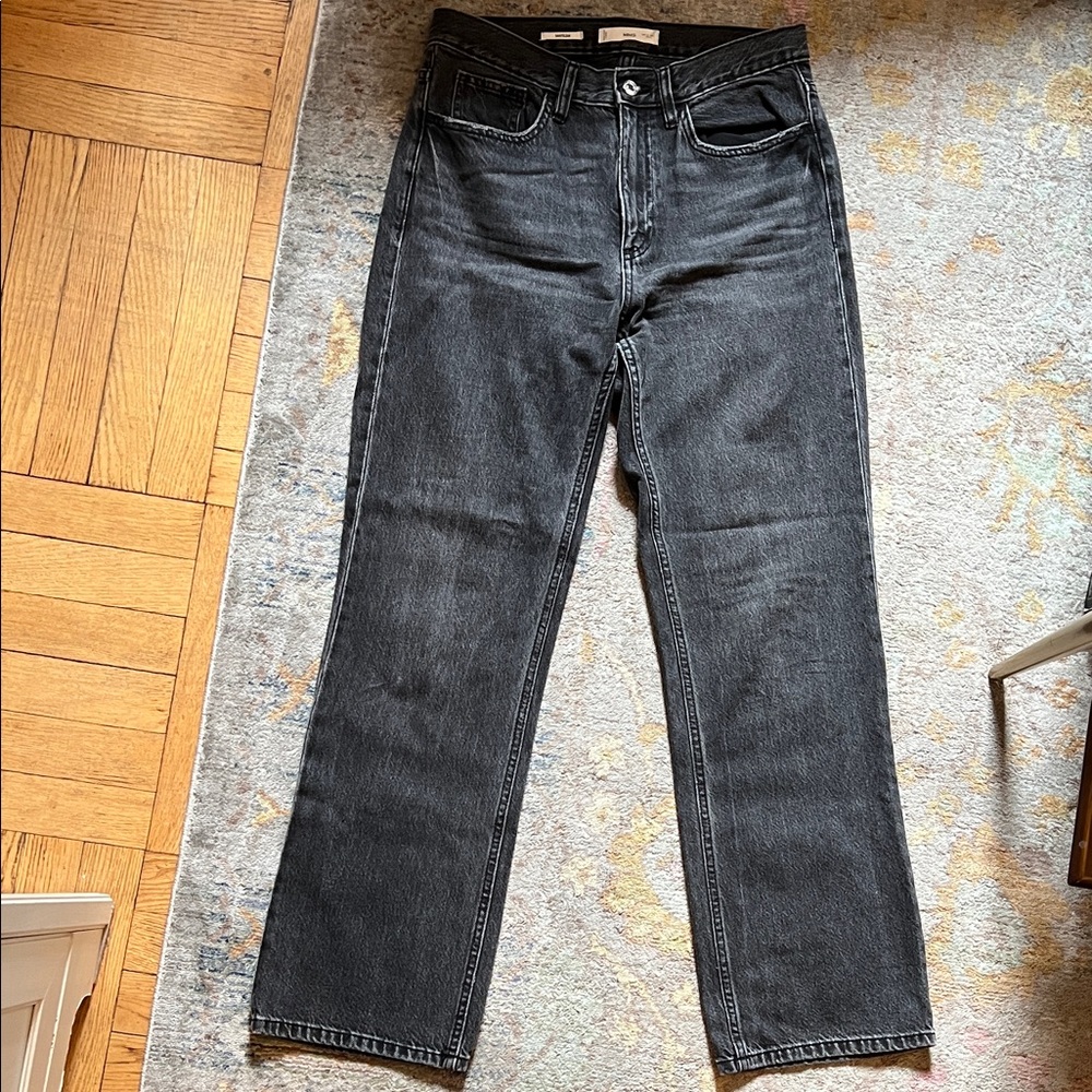 Mango Matilda MEDIUM-RISE STRAIGHT-FIT JEAN size 6 distressed black/gray